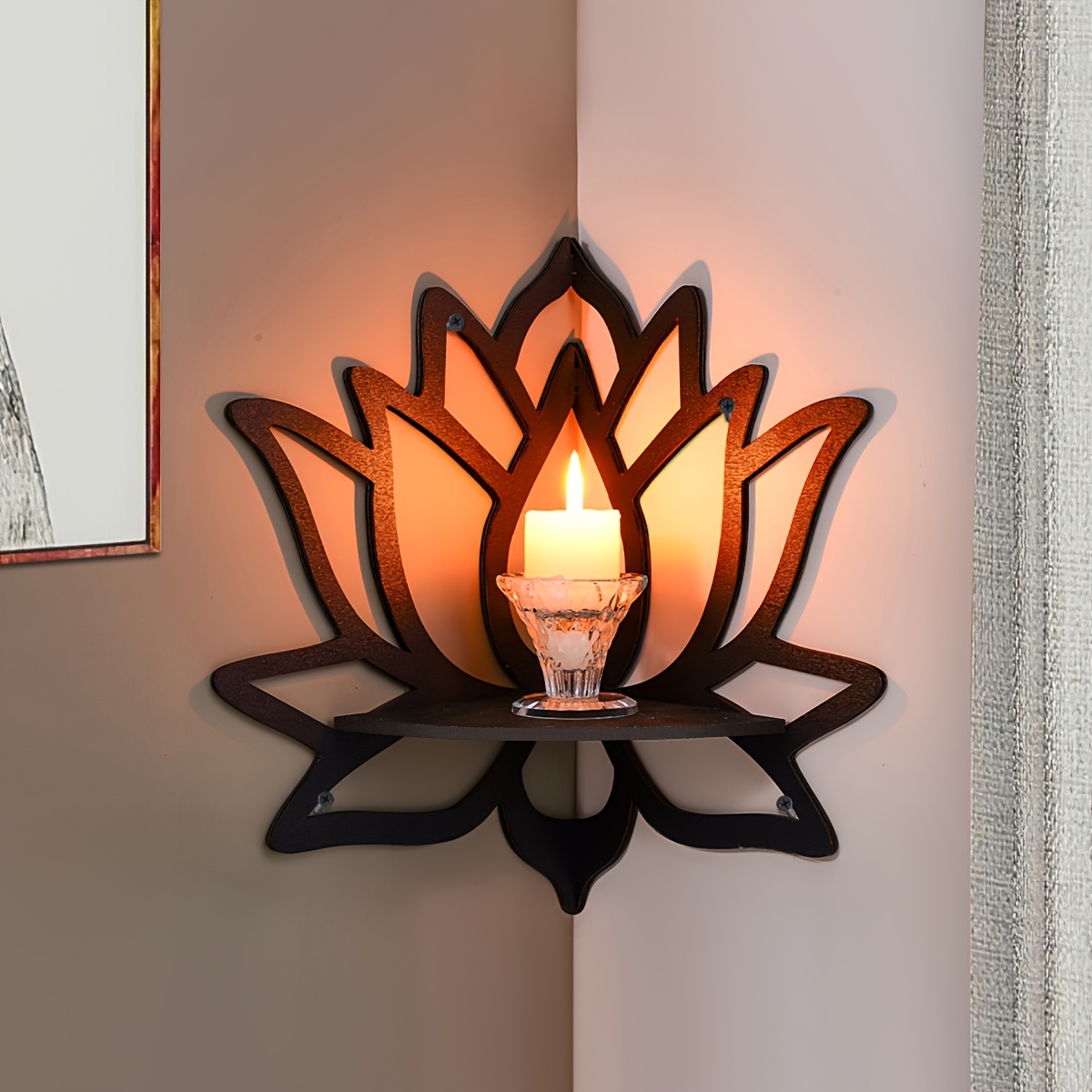 Flower Wall Panel - رف زاوية عائم بتصميم زهرة اللوتس،