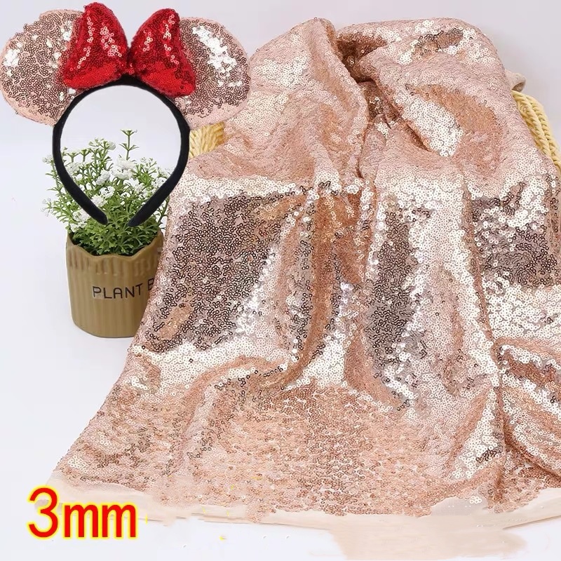 Glitter Tablecloth - قماش ترتر صغير 3 مم للفساتين