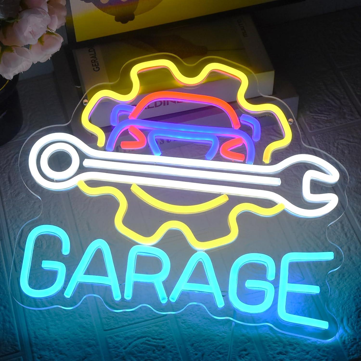 لافتة نيون للجراج تعمل بالـ US - مراجعة Neon Sign Party وسعره