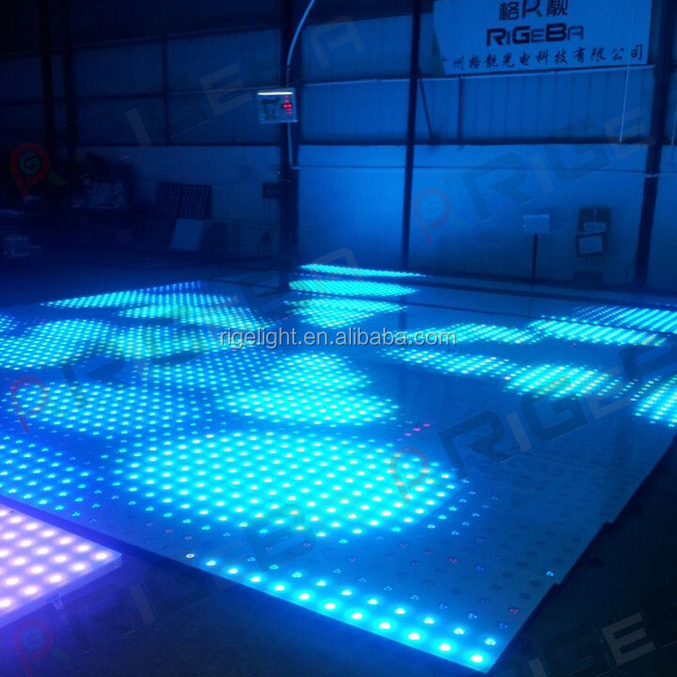 إضاءة فيديو LED محمولة للحفلات - مراجعة Event Party Dj وسعره