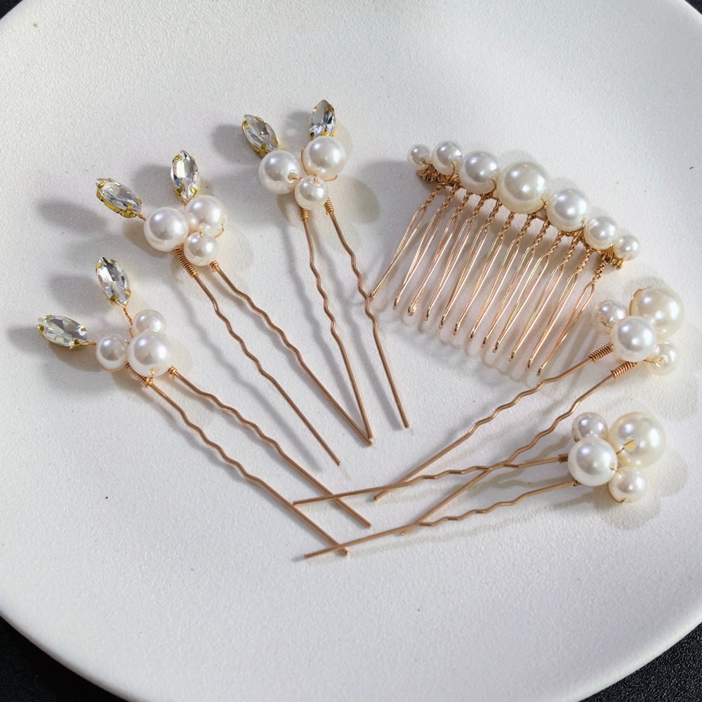 مجموعة مشابك شعر من الكريستال  - مراجعة Event Suppliers وسعره