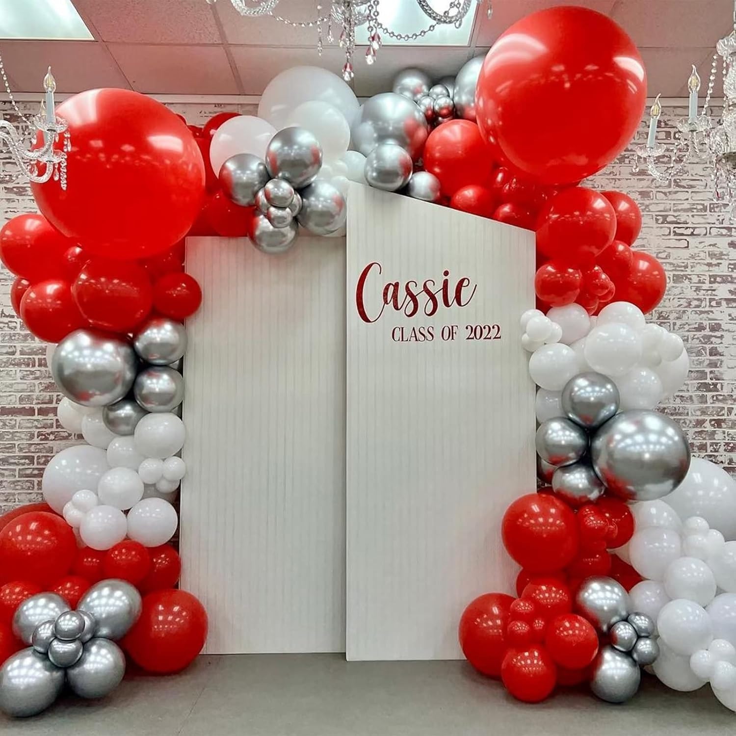 طقم قوس بالون باللونين الأحمر  - مراجعة Balloon Arch Kit وسعره
