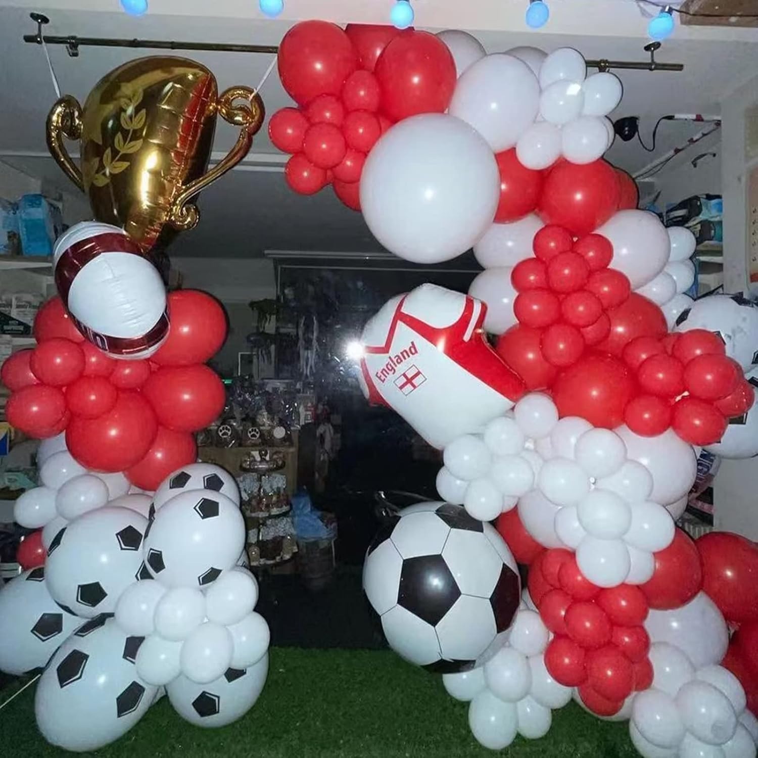 طقم قوس بالون باللونين الأحمر  - مراجعة Balloon Arch Kit وسعره